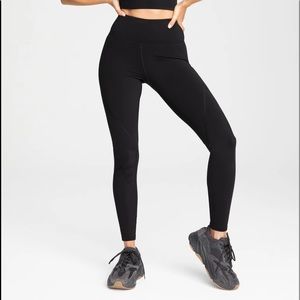 Good American Bonded Leggings